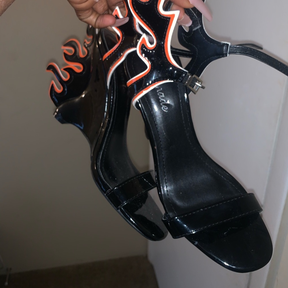 Flame heels. Mad comfortable